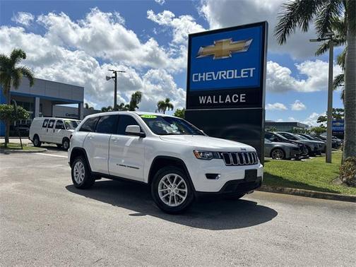 2022 Jeep Grand Cherokee Laredo