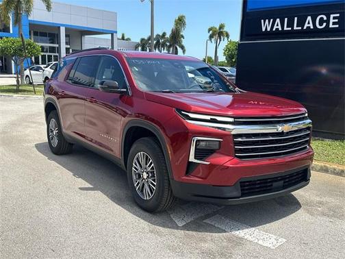 2025 Chevrolet Traverse LT