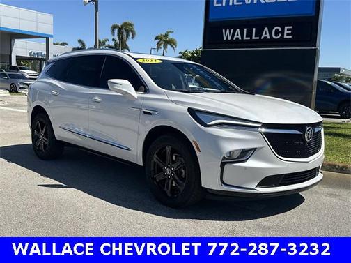 2024 Buick Enclave Essence FWD