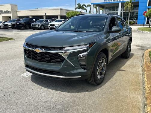 2025 Chevrolet Trax LT