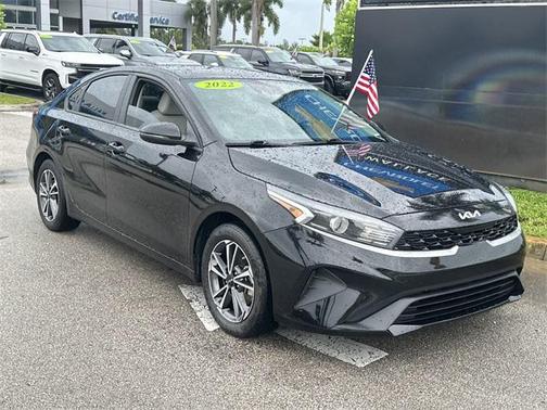 2022 Kia Forte LXS