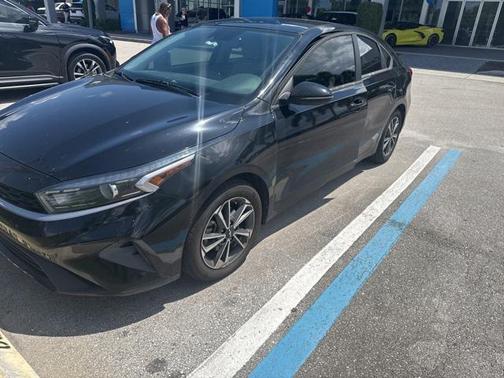 2022 Kia Forte LXS