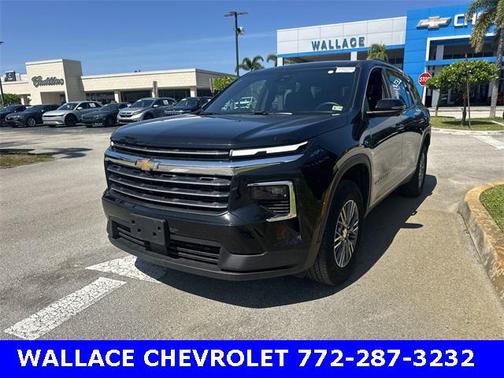 2024 Chevrolet Traverse LT