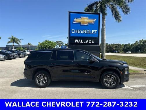 2024 Chevrolet Traverse LT