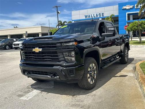 2024 Chevrolet Silverado 2500 Custom
