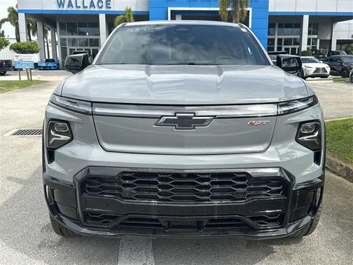 2025 Chevrolet Silverado EV RST