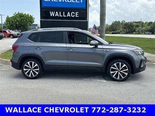 2022 Volkswagen Taos 1.5T SE