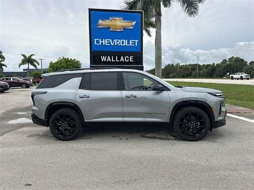 2025 Chevrolet Traverse RS