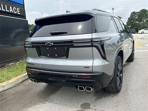2025 Chevrolet Traverse RS