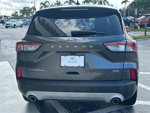 2020 Ford Escape Titanium