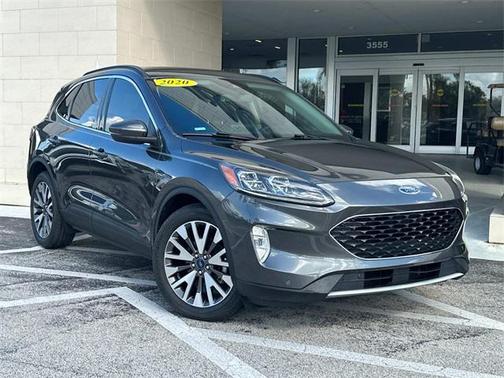 2020 Ford Escape Titanium