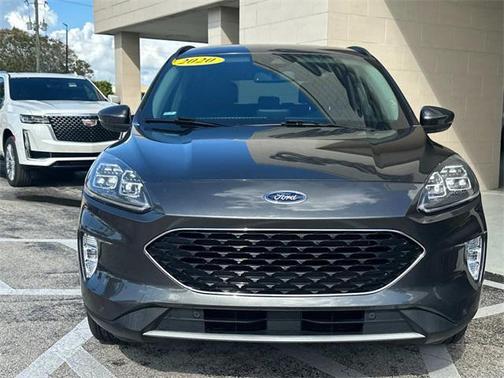 2020 Ford Escape Titanium