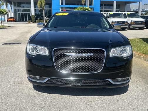 2017 Chrysler 300C Base