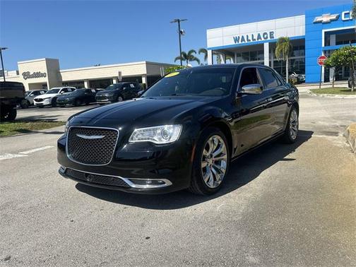 2017 Chrysler 300C Base