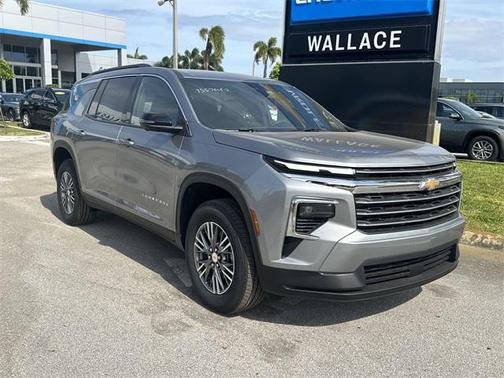2025 Chevrolet Traverse LT