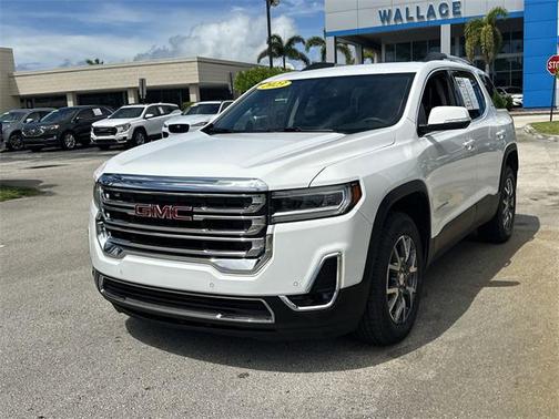 2023 GMC Acadia AWD SLT