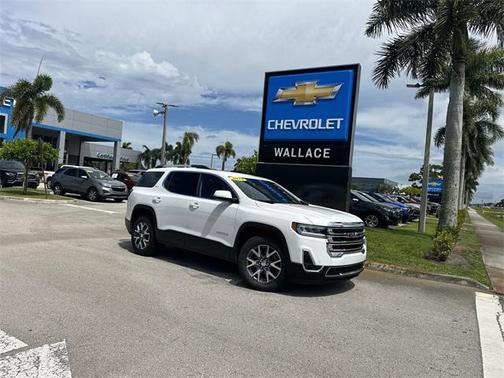 2023 GMC Acadia AWD SLT