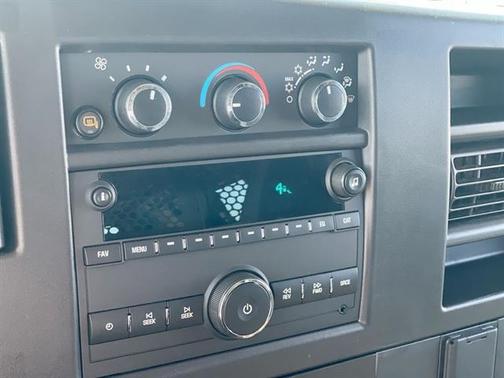2024 GMC Savana 2500 Work Van