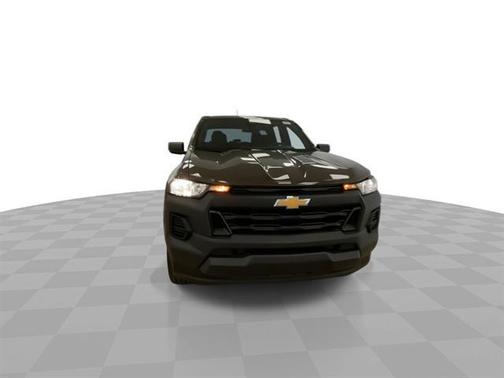 2024 Chevrolet Colorado WT