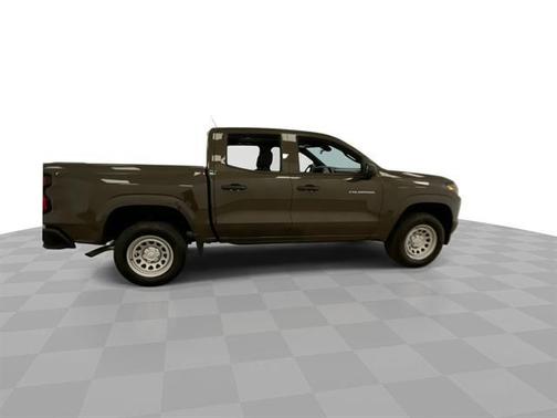 2024 Chevrolet Colorado WT