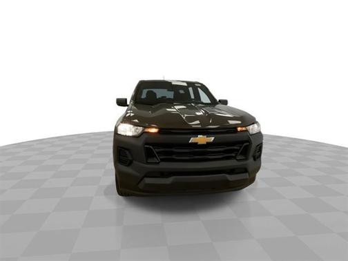 2024 Chevrolet Colorado WT