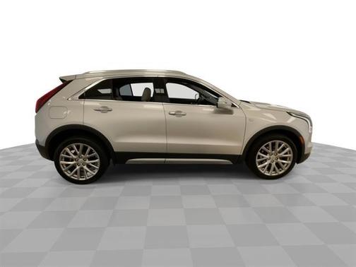 2021 Cadillac XT4 Premium Luxury