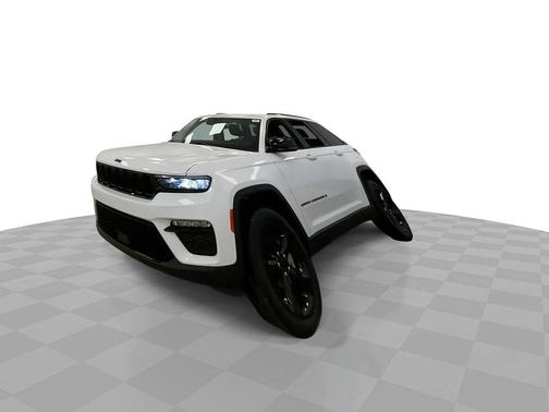 Bright White Clearcoat 2023 Jeep Grand Cherokee Limited