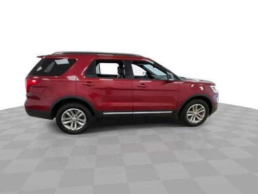 RUBY RED METALLIC TC 2016 Ford Explorer XLT