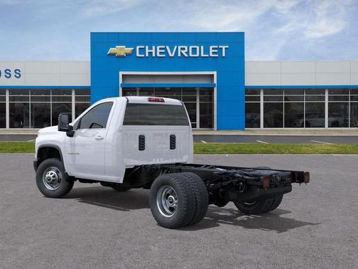 2026 Chevrolet Silverado 3500 WT