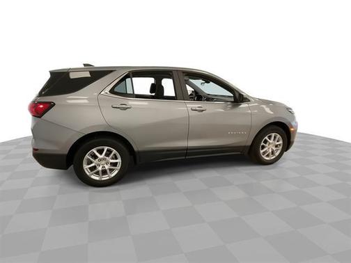 Sterling Gray Metallic 2024 Chevrolet Equinox 1LT
