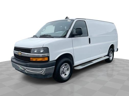 Summit White 2024 Chevrolet Express 2500 LT