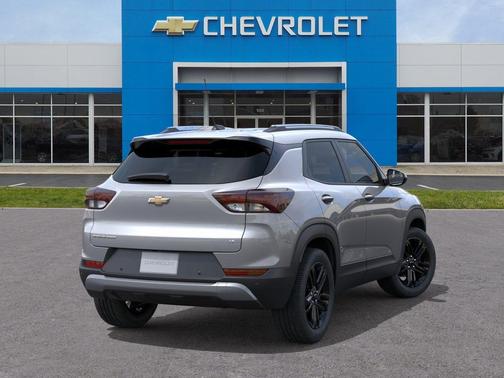 Sterling Gray Metallic 2026 Chevrolet Trailblazer LT