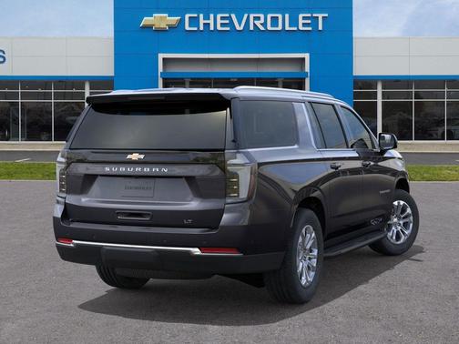 2026 Chevrolet Suburban LT
