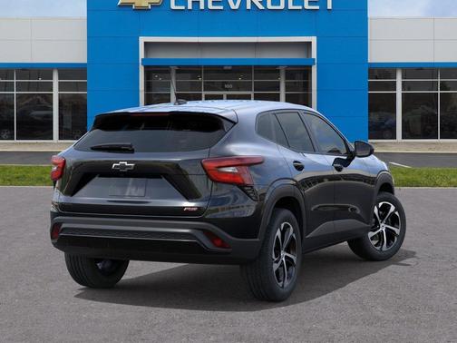 Mosaic Black Metallic 2026 Chevrolet Trax FWD 1RS