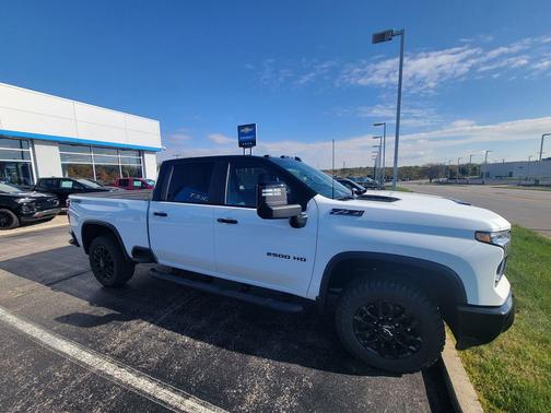 2026 Chevrolet Silverado 2500 LT
