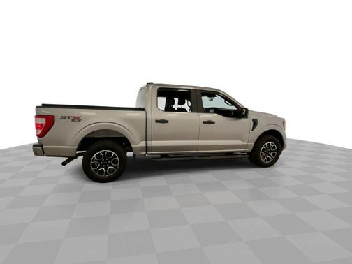 ICONIC SILVER METALLIC 2023 Ford F-150 XL