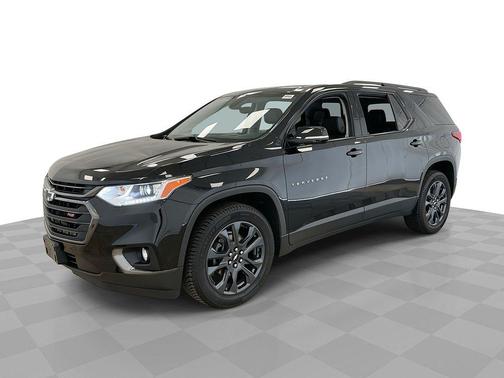 Mosaic Black Metallic 2019 Chevrolet Traverse RS