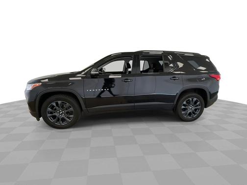 Mosaic Black Metallic 2019 Chevrolet Traverse RS