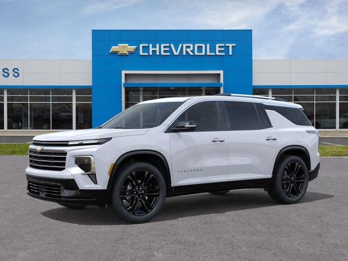 Polar White Tricoat 2026 Chevrolet Traverse High Country