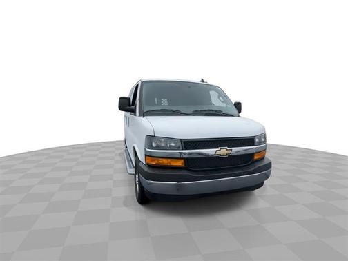 2024 Chevrolet Express 2500 RWD 2500 Regular Wheelbase WT