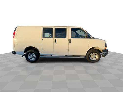 2024 Chevrolet Express 2500 RWD 2500 Regular Wheelbase WT