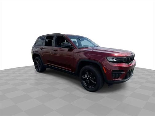 2022 Jeep Grand Cherokee Altitude