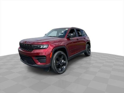 2022 Jeep Grand Cherokee Altitude