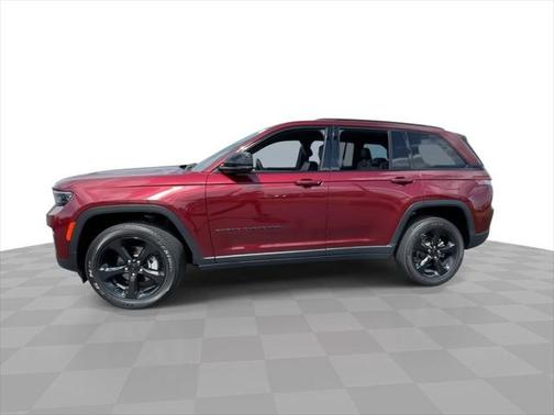2022 Jeep Grand Cherokee Altitude