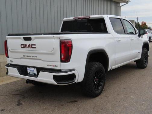 2023 GMC Sierra 1500 AT4X