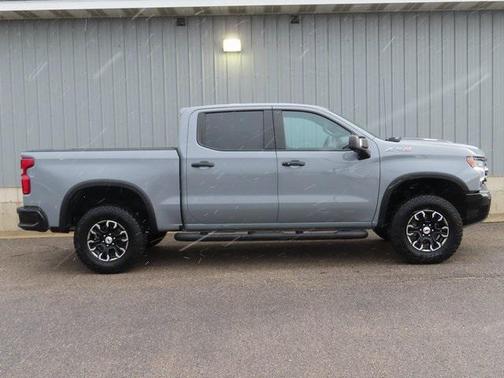 2024 Chevrolet Silverado 1500 ZR2