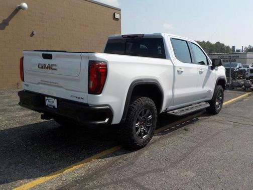 2025 GMC Sierra 1500 AT4X