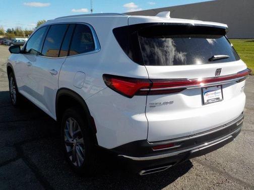 2025 Buick Enclave Preferred FWD