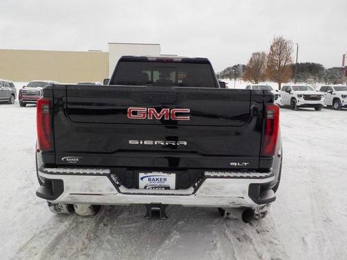 2024 GMC Sierra 3500 SLT