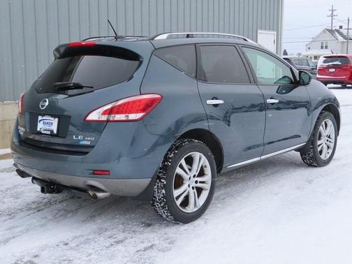 2011 Nissan Murano LE